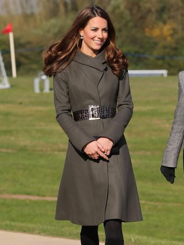 Rahasia Kulit Kate Middleton Bebas Jerawat: Hanya Pakai Handuk