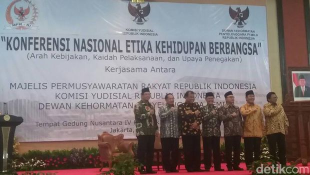 Dua Lagu Ciptaan Hendropriyono Meriahkan Konferensi Etika di MPR 
