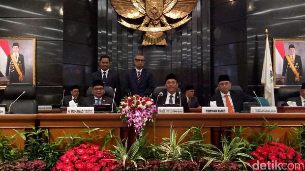 Paripurna DPRD DKI bahas LHP BPK / 
