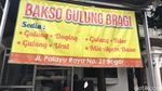 Mencicip Bakso Gulung dengan Paduan Bakso Urat dan Daging yang Kenyal Gurih