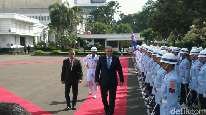 Ryamizard dan Menhan Selandia Baru Teken 8 Poin MoU Pertahanan