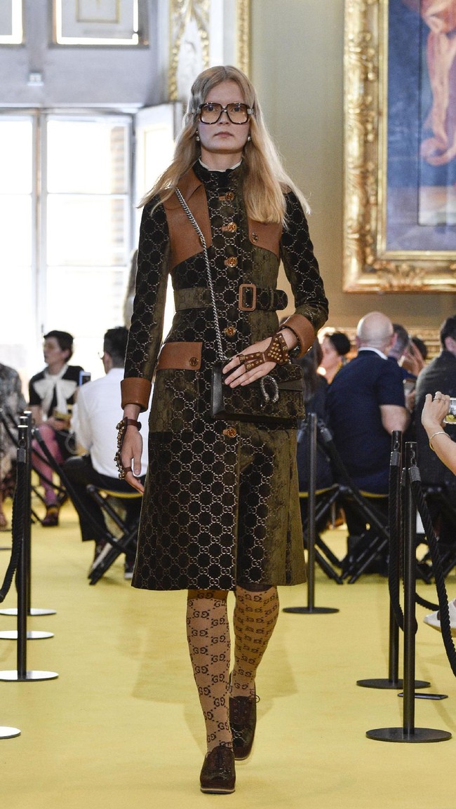 A model walks the runway at the Gucci Cruise 2018 show at Palazzo Pitti on May 29, 2017 in Florence, Italy.  (Photo by Pietro DAprano/Getty Images)