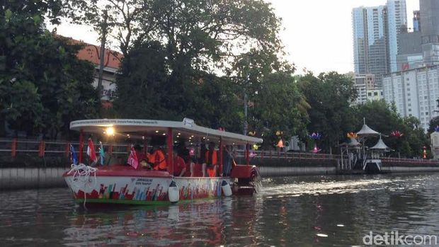 'Sawunggaling Surya Transport' Jadi Kado Istimewa HUT Surabaya