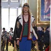 A model walks the runway at the Gucci Cruise 2018 show at Palazzo Pitti on May 29, 2017 in Florence, Italy.  (Photo by Pietro DAprano/Getty Images)