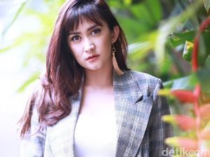 Nafa Marah Putrinya Diincar Pelaku Pedofil, Zack Lee Mesra dengan Cewek Lain
