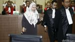 Ratu Atut Jalani Sidang Kasus Alkes Banten
