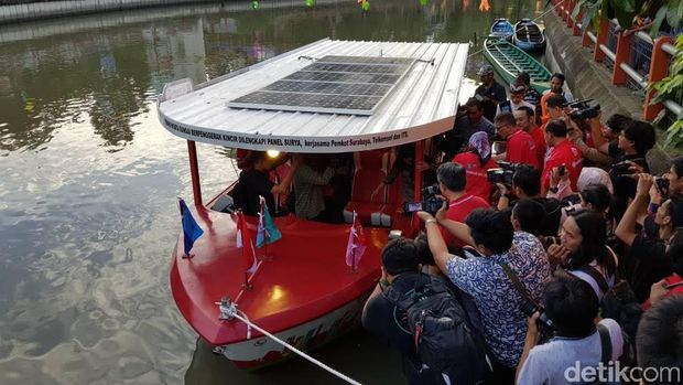 'Sawunggaling Surya Transport' Jadi Kado Istimewa HUT Surabaya