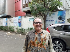 PA 212 Protes Penangkapan Sekjen: Dia Dipepet 5 Mobil di Depan Istri-Anak