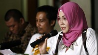 Padahal status saya tersebut normatif tanpa menyebut nama seseorang dan tanpa mencantumkan foto seseorang, kata dr Fiera dalam jumpa pers.