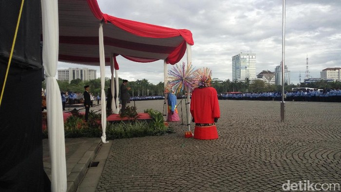 Djarot Pimpin Upacara Hari Lahir Pancasila di Monas