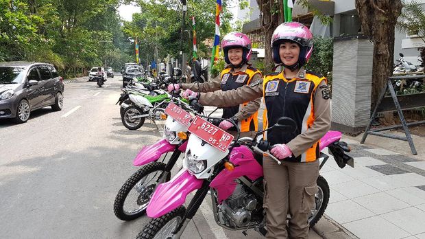Di Surabaya, Tim Pinky Trail Siap Memburu Pelanggar Parkir