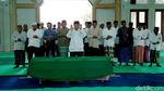 Prosesi Salat Jenazah Yana Zein Hingga Dua Kali