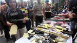 Kapolda Tunjukan Barbuk Kejahatan Begal dan Geng Motor