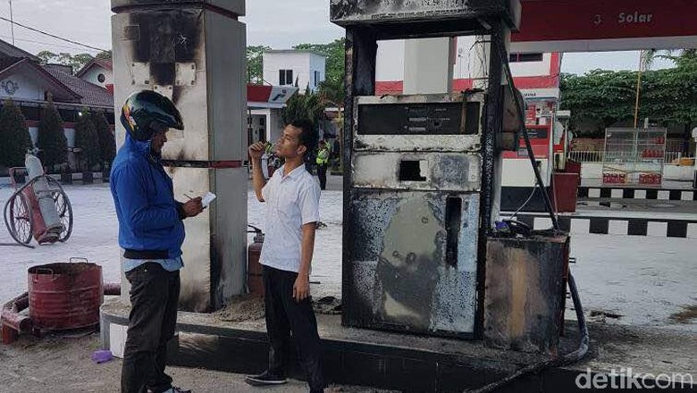 Salah satu dispenser SPBU yang terbakar di Medan. (Foto: istimewa/Kanit Reskrim Polsek Helvetia Iptu Made Yoga)