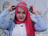 Ini Aksesori yang Bisa Mempercantik Tampilan Berhijab