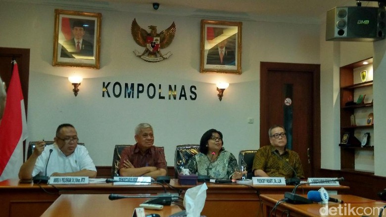 Kompolnas: Perlu UU Perbantuan untuk Pelibatan TNI Tangani Terorisme Kompolnas: Perlu UU Perbantuan untuk Pelibatan TNI Tangani Terorisme