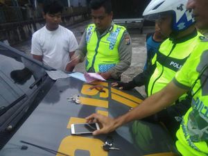 Polisi Bubarkan Balapan Liar di Pekanbaru, 6 Motor Diamankan