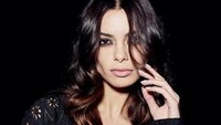 Usai bercerai dari istri terdahulu, bek sayap La Vecchia Signora Dani Alves memacari model hot, Joana Sanz. Foto: Instagram (ist)