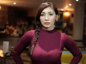 Baby Margaretha Dikabarkan Pernah Nikah Siri, Pacar Bulenya Sudah Tahu