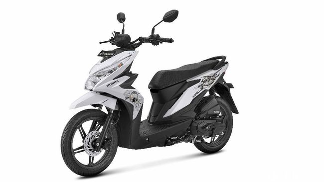 Ada Si Putih di Honda BeAT Street