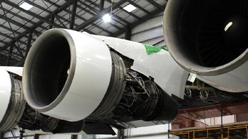 Jika sesuai rencana, pada tahun 2019 nanti kita sudah bisa melihat Stratolaunch mengudara. Semoga sukses dengan inovasinya Paul Allen! Foto: Stratolaunch
