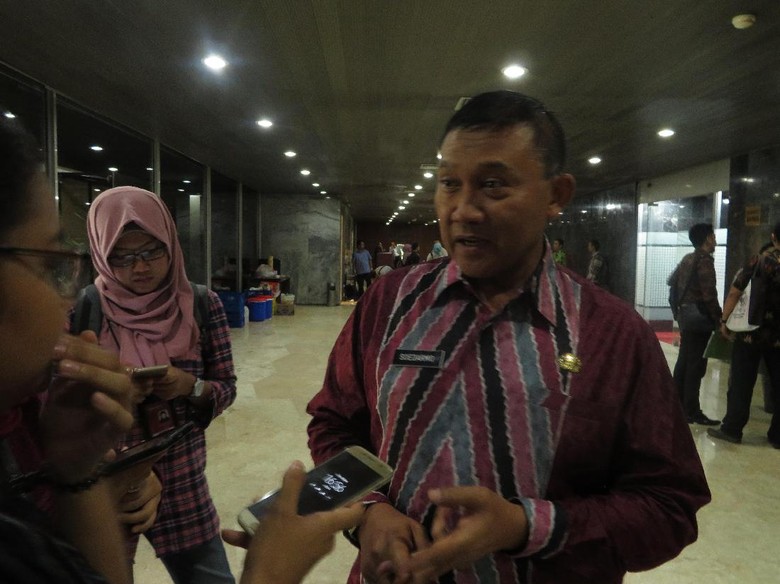 Kemendagri Ungkap Asal-usul Dana Parpol Naik Rp 111 M Kemendagri Ungkap Asal-usul Dana Parpol Naik Rp 111 M