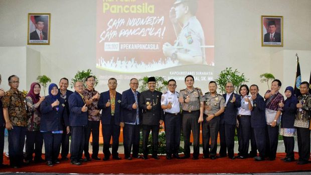 Seminar ini diikuti sekitar 600 orang