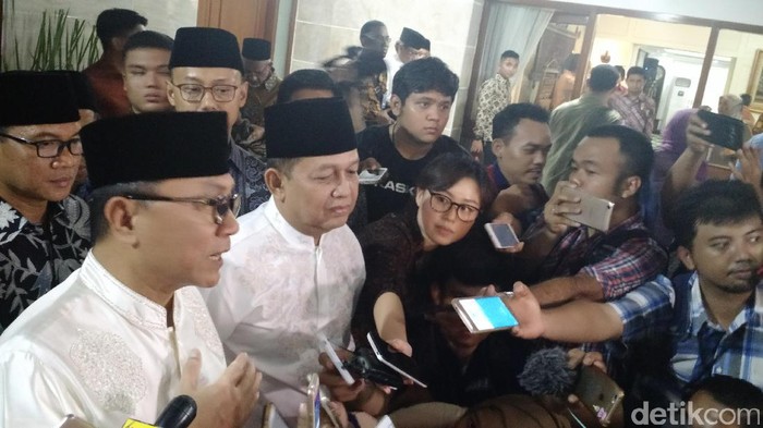 Soetrisno Bachir Jelaskan Asal Duit Rp 600 Juta untuk Amien Rais