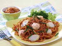 Menu ke-11: Enak dan Praktis, Sajian Mie Goreng dengan Isian Komplet