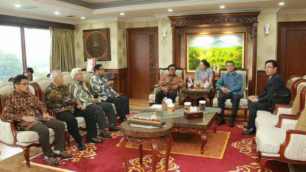 Bertemu Dubes Korsel, Ketua DPD Minta Investasi Ditingkatkan, Jumat (2/6/2017)