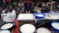 Kolang-kaling ini didatangkan dari kota Medan.