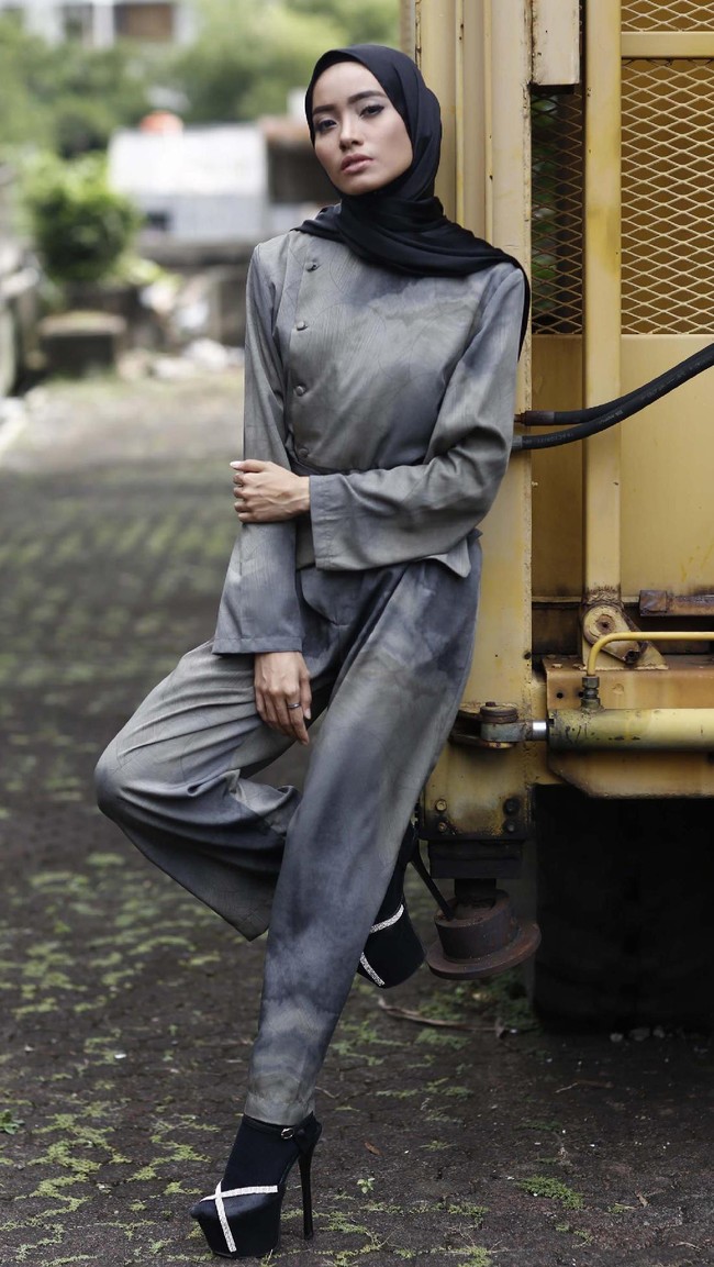 Indah Sundari, Finalis Sunsilk Hijab Hunt 2017. Foto: Rachman (Detik Foto)Saksikan Grand final Sunsilk Hijab Hunt 2017, Minggu (4/5/2017) yang akan disiarkan oleh Trans7 dan live streaming di www.detik.com pada pukul 20.15 WIB dari Ecovention, Ancol, Jakarta Utara. Saksikan juga Road To Final Sunsilk Hijab Hunt 2017 akan tayang di Detikcom pada pukul 14.00 hingga 20.00 WIB.