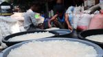 Kolang-Kaling Laris Manis di Bulan Suci