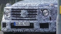 Meski masih dalam tampilan kamuflase, mobil ini dipercaya akan menjadi model terbaru dari Mercedes-AMG G63.