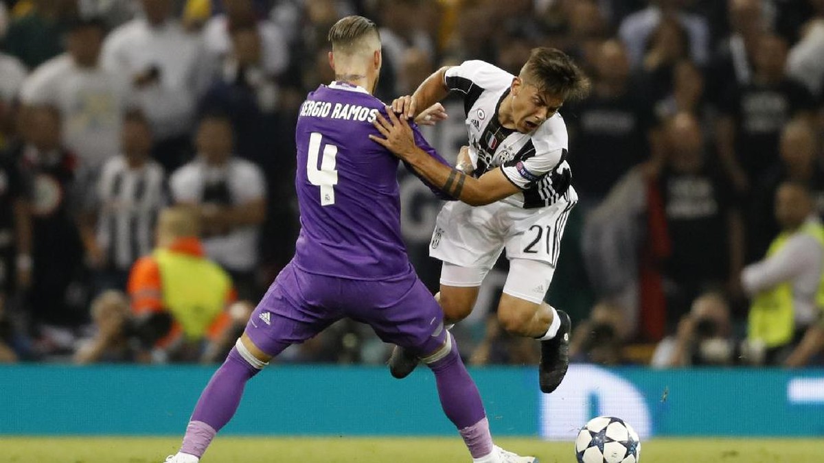 Duel antara Real Madrid dan Juventus akan tersaji di perempatfinal Liga Champions (Foto: Reuters / Carl Recine)