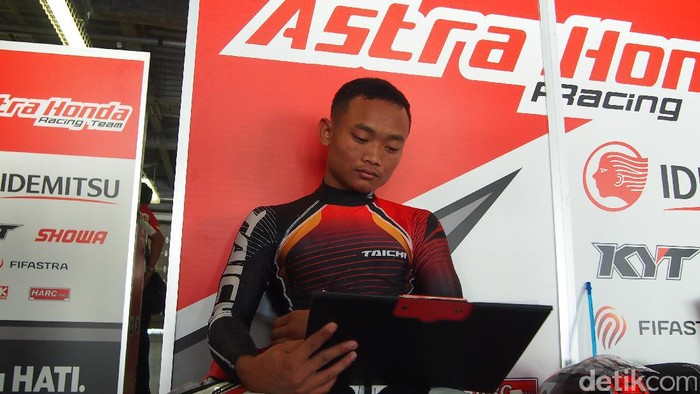 Rheza Kurang Beruntung, Awhin Tambah Pengalaman