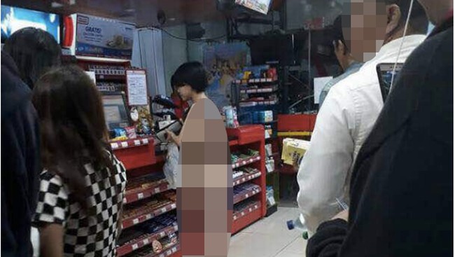 Kisah Heboh Mereka Nyaris Bugil di Tempat Umum