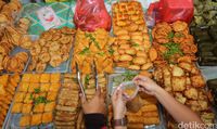 Agar Tak Boros dan Lapar Mata, Simak 5 Tips Belanja Takjil di Pusat Jajanan