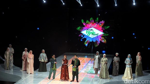 'Assalamualaikum' Andien Buka Malam Final Sunsilk Hijab Hunt 2017