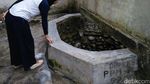 Potret Instagenic Pantai Sumur Tiga yang Punya Air Tawar