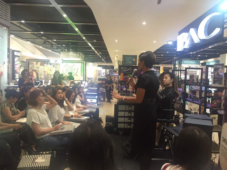  Beauty  Class Bersama Transmart Cempaka Putih dan Lenmarc 