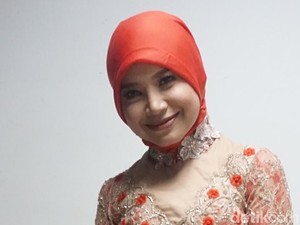 Foto: Cantiknya Rossa Berjilbab di Final Sunsilk Hijab Hunt 2017