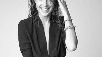 Selain aktris, Gadot juga berprofesi sebagai model. Foto: Instagram