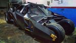 Pria Ini Sulap Mobilnya Jadi Mobil Batman