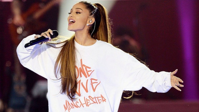 Kegembiraan dalam Kepedihan di Konser One Love Manchester Kegembiraan dalam Kepedihan di Konser One Love Manchester