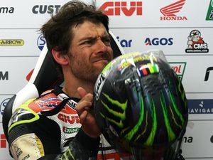 Cal Crutchlow Masih Absen di MotoGP Valencia, Diganti Bradl
