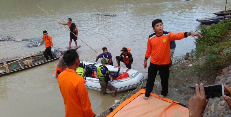  Pria  Tenggelam di  Sungai Cibeet Bogor  Ditemukan Tewas