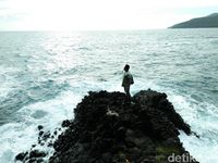 Ujung tebing yang langsung menghadap laut (Bonauli/detikTravel)