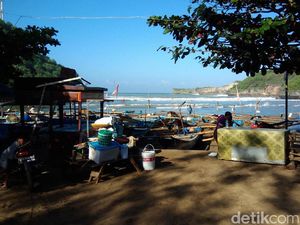 Gelombang Tinggi, Nelayan Gunungkidul Pindahkan Kapal