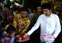 Tarawih Bersama Warga, Jokowi Sampaikan Pesan Saling Menghormati